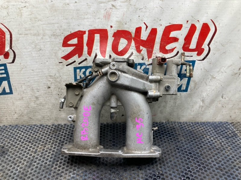 Коллектор впускной NISSAN LAUREL HC35 RB20DE (б/у)