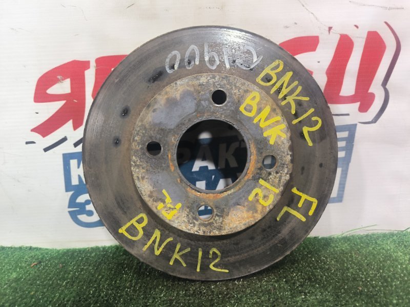 Тормозной диск NISSAN MARCH BNK12 CR14DE передний (б/у)