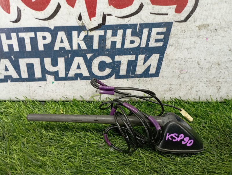 Антенна TOYOTA VITZ KSP90 1KR-FE (б/у)