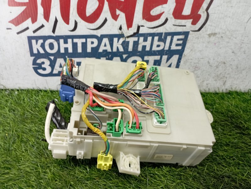 Блок предохранителей салона HONDA INSIGHT ZE2 LDA (б/у)