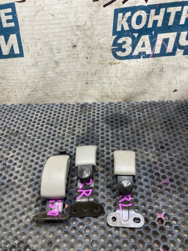 Защелка бокового стекла TOYOTA LITE ACE NOAH SR50 3S-FE (б/у)