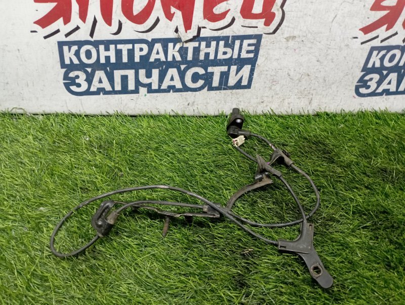 Датчик abs TOYOTA COROLLA FIELDER NZE144 1NZ-FE задний правый (б/у)