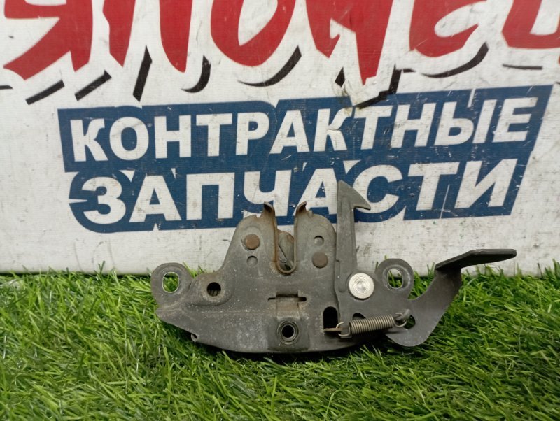 Замок капота NISSAN CUBE AZ10 CGA3DE (б/у)