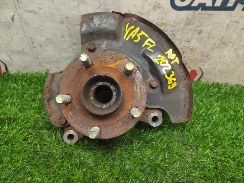 Ступица SUBARU EXIGA YA5 EJ205 передняя левая (б/у)