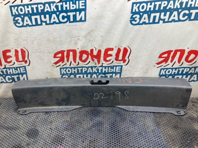 Накладка замка багажника HONDA CAPA GA4 D15B (б/у)