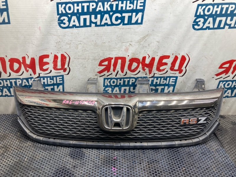 Решетка радиатора HONDA STREAM RN6 R18A (б/у)