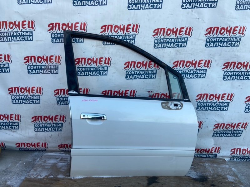 Дверь MITSUBISHI CHARIOT GRANDIS N84W 4G64 передняя правая (б/у)