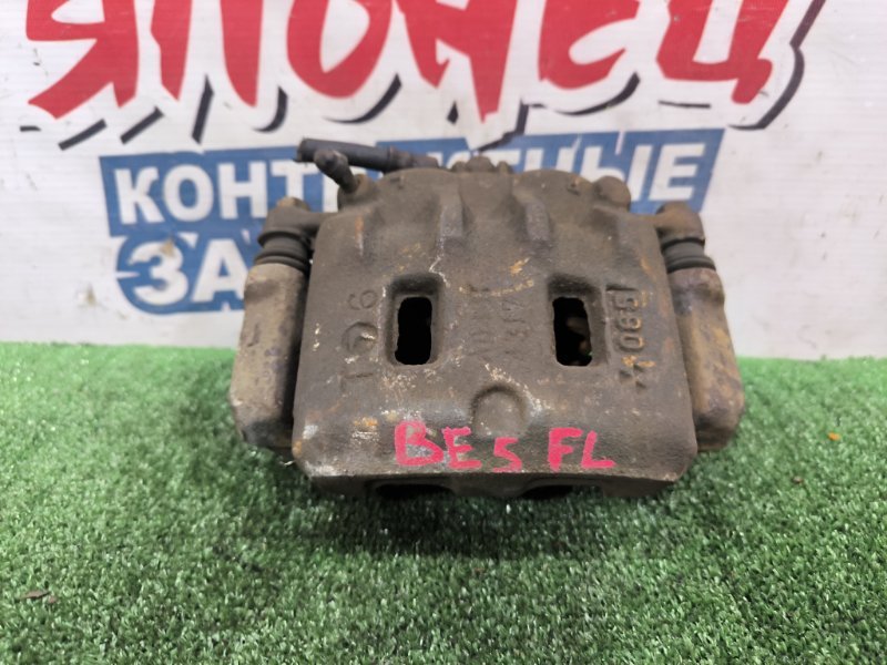 Суппорт SUBARU LEGACY BE5 EJ20 передний левый (б/у)