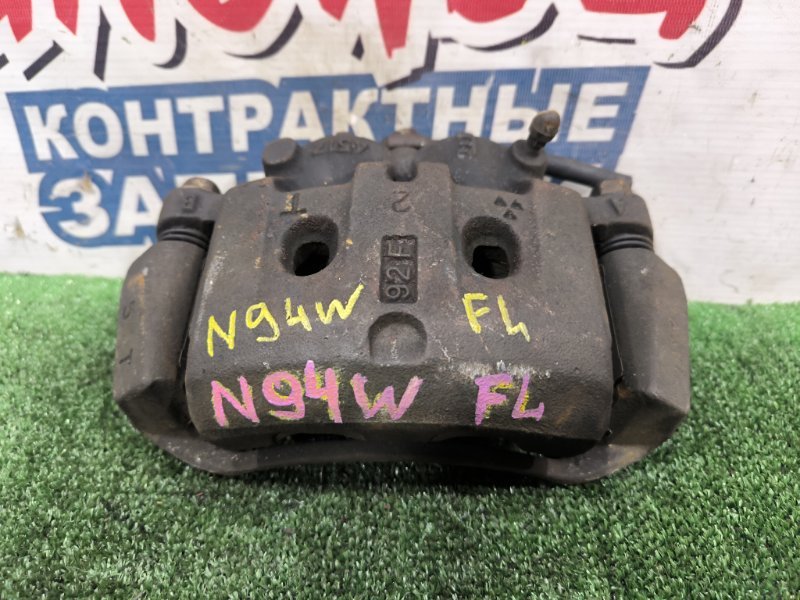 Суппорт MITSUBISHI CHARIOT GRANDIS N94W 4G64 передний левый (б/у)