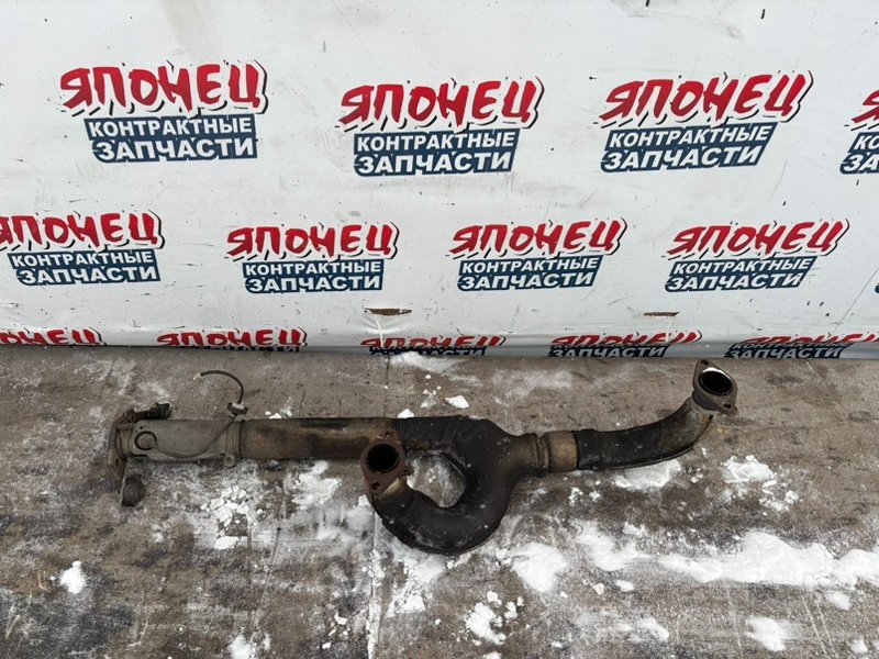 Приемная труба MITSUBISHI DIAMANTE F31A 6G73 (б/у)