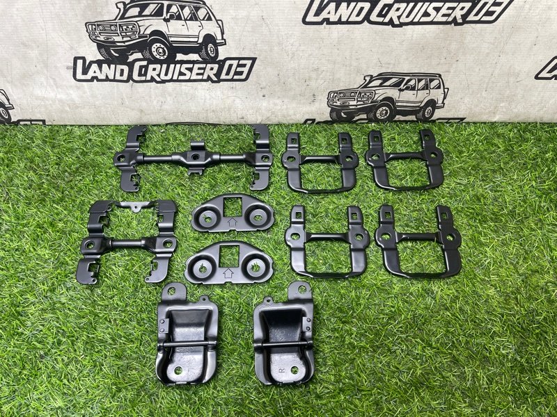 Крепление сиденья LEXUS LX470 UZJ100 2UZ-FE (б/у)