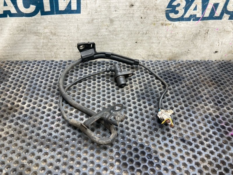 Датчик abs TOYOTA IPSUM ACM21 2AZ-FE передний правый (б/у)