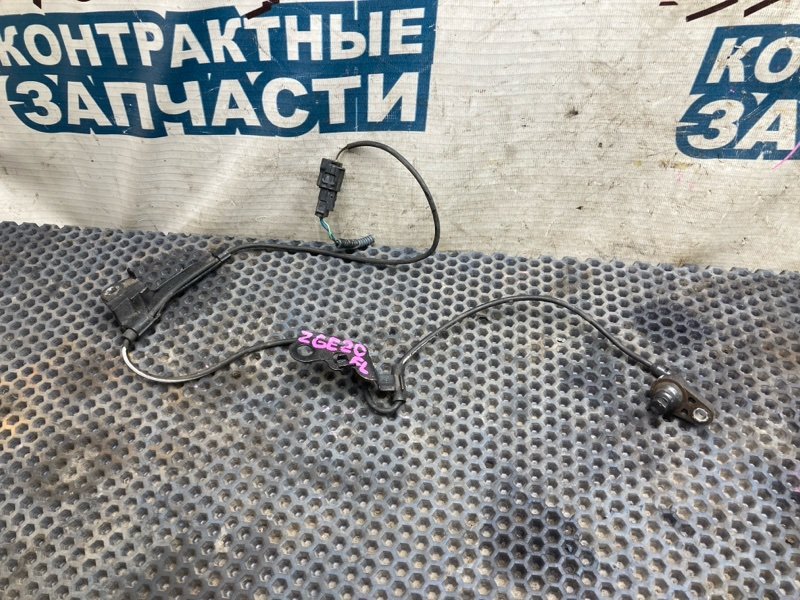 Датчик abs TOYOTA WISH ZGE20 2ZR-FAE передний правый (б/у)