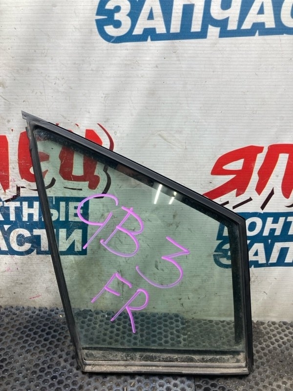Форточка двери HONDA FREED GB3 L15A передняя правая (б/у)
