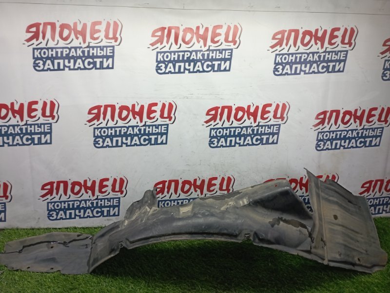 Подкрылок MITSUBISHI DIAMANTE F31A 6G73 передний правый (б/у)