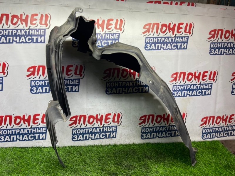 Подкрылок TOYOTA IPSUM ACM21 2AZ-FE передний правый (б/у)