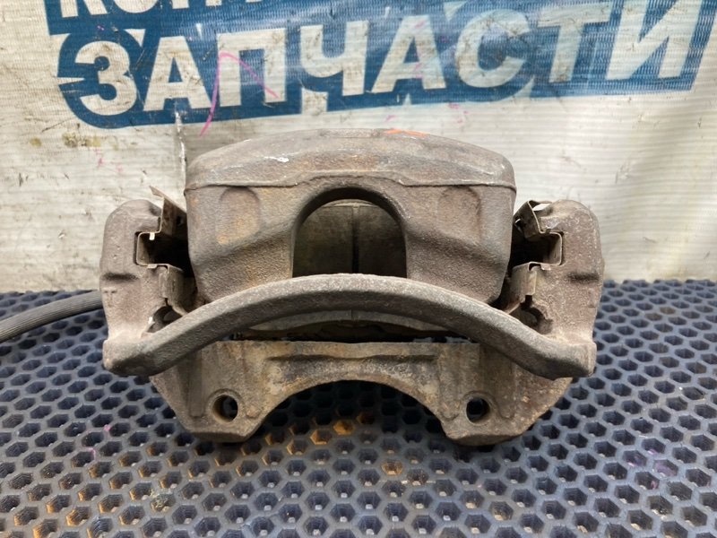 Суппорт NISSAN AVENIR PNW11 SR20DE передний правый (б/у)