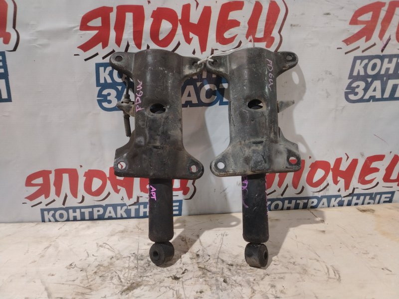 Амортизатор MITSUBISHI DELICA PD6W 6G72 передний (б/у)