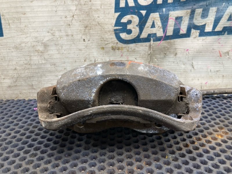 Суппорт NISSAN MARCH AK12 CR12DE передний левый (б/у)