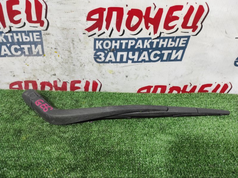 Дворник двери багажника HONDA FIT GE6 L13A (б/у)