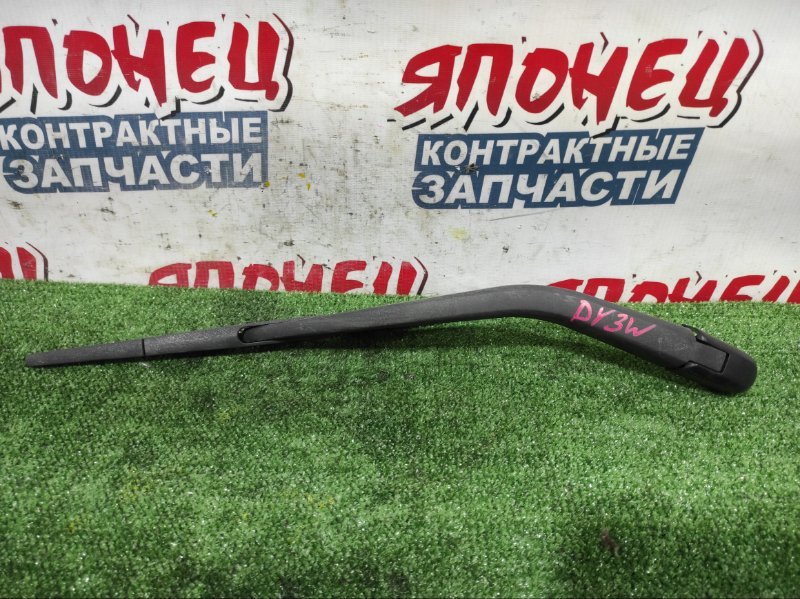 Дворник двери багажника MAZDA DEMIO DY3W ZJVE (б/у)