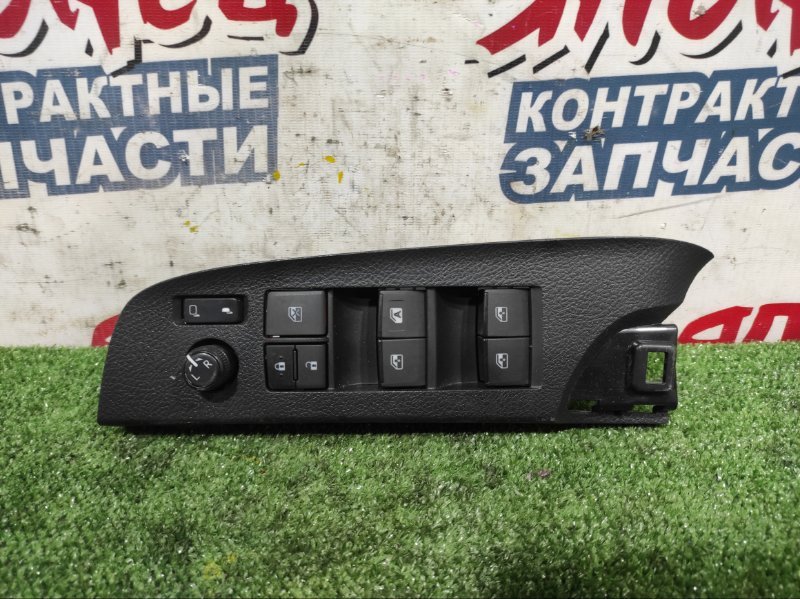 Блок упр. стеклоподъемниками TOYOTA SIENTA NHP170 1NZ-FXE передний правый (б/у)