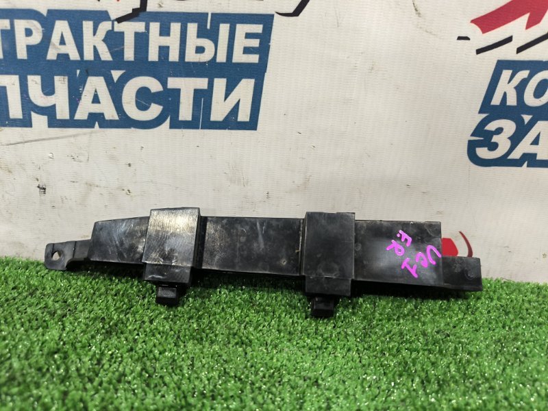 Крепление бампера HONDA INSPIRE UC1 J30A переднее правое (б/у)