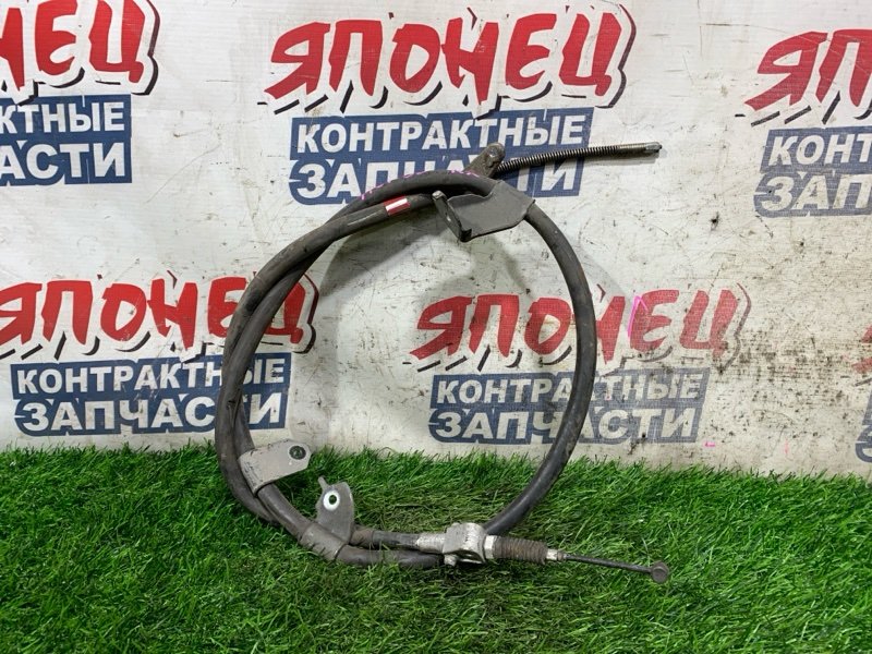 Тросик ручника TOYOTA ESTIMA ACR50 2AZ-FE правый (б/у)