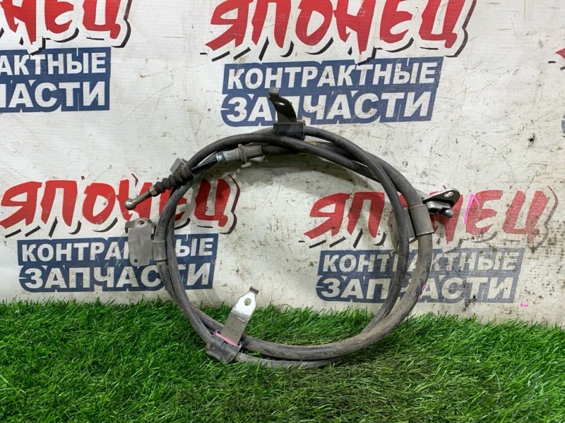 Тросик ручника TOYOTA COROLLA RUMION NZE151 1NZ-FE правый (б/у)