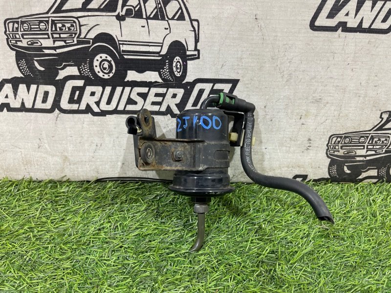 Фильтр топливный TOYOTA LAND CRUISER UZJ100 2UZ-FE (б/у)