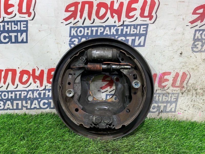 Механизм стояночного тормоза TOYOTA PASSO SETTE M502E 3SZ-VE задний правый (б/у)