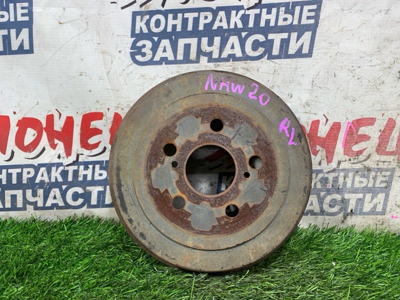Тормозной барабан TOYOTA PRIUS NHW20 1NZ-FXE задний (б/у)