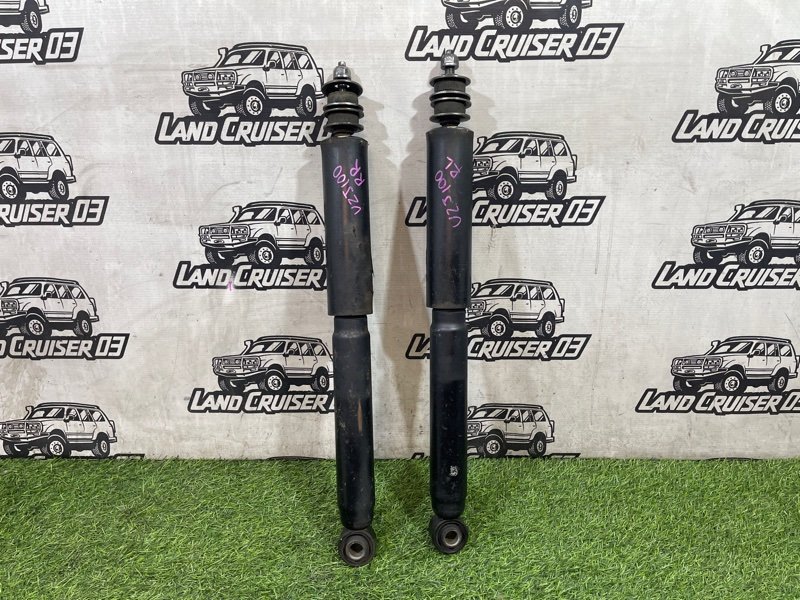 Амортизатор TOYOTA LAND CRUISER UZJ100 2UZ-FE задний (б/у)