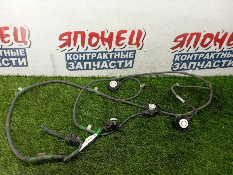 Датчик парктроника TOYOTA CROWN GRS182 3GR-FSE передний (б/у)