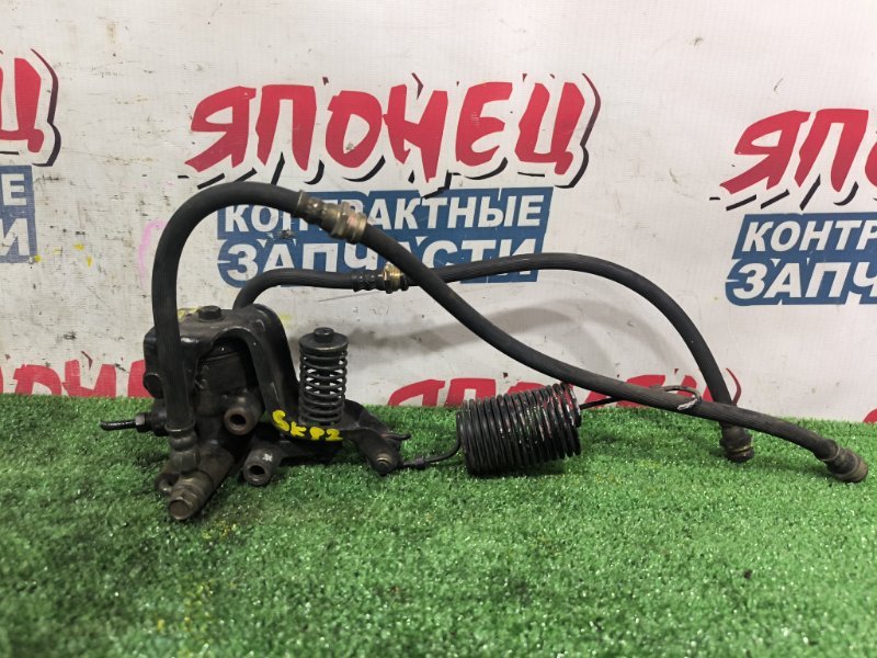 Регулятор давления тормозов MAZDA BONGO SK82V F8 (б/у)