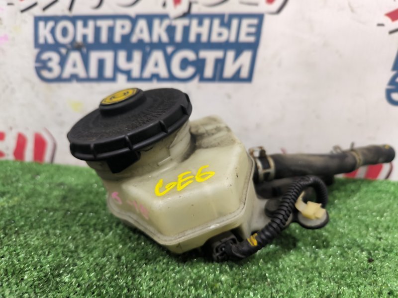 Бачок для тормозной жидкости HONDA FIT GE6 L13A (б/у)