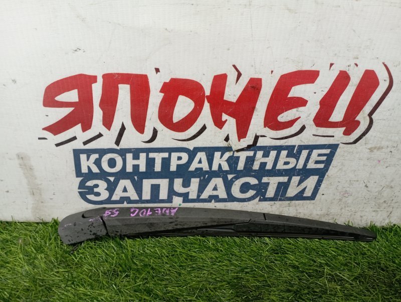 Дворник двери багажника TOYOTA WISH ANE10 1AZ-FSE (б/у)