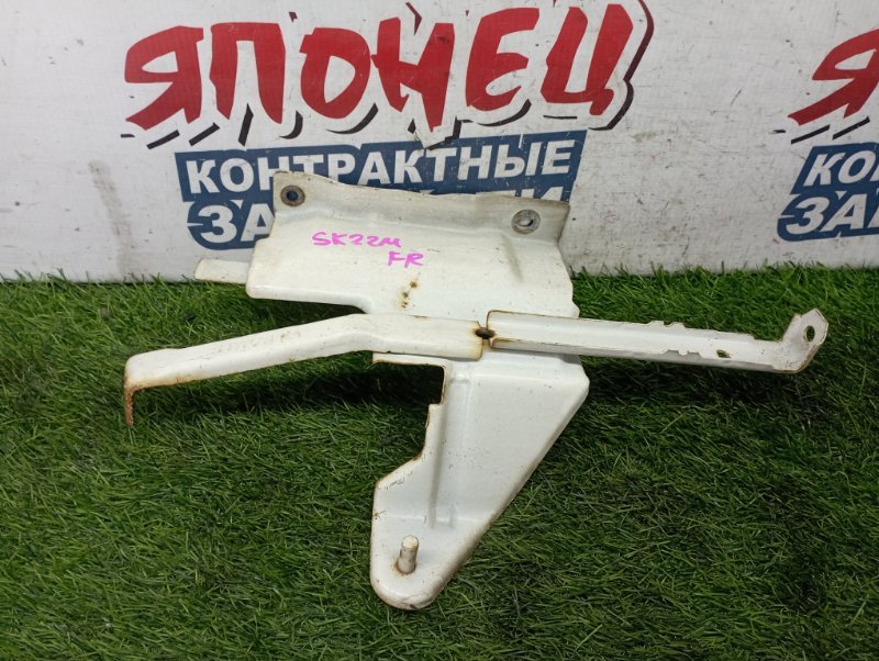 Крепление бампера MAZDA BONGO SK22M R2 переднее правое (б/у)