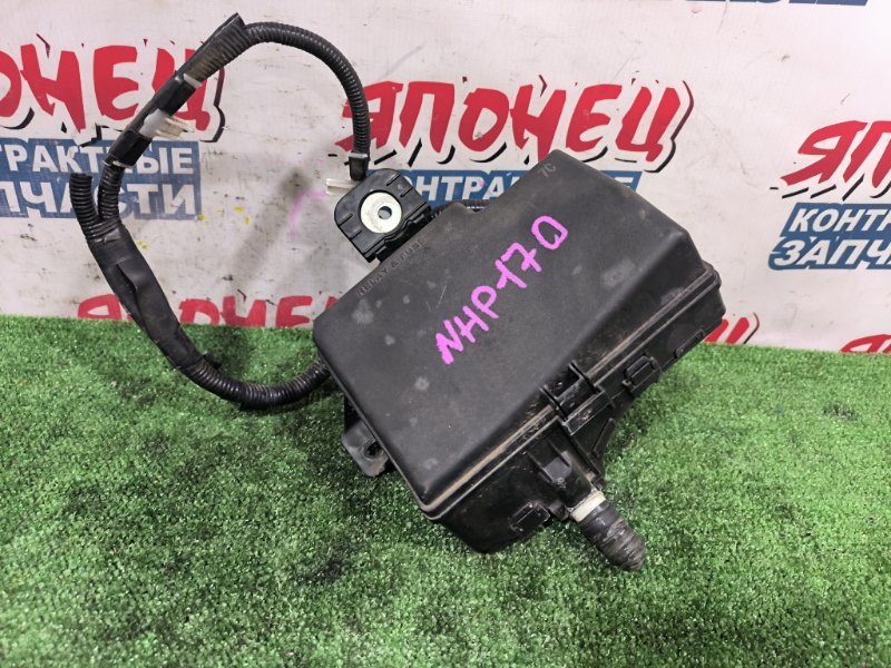 Блок предохранителей под капот TOYOTA SIENTA NHP170 1NZ-FXE (б/у)