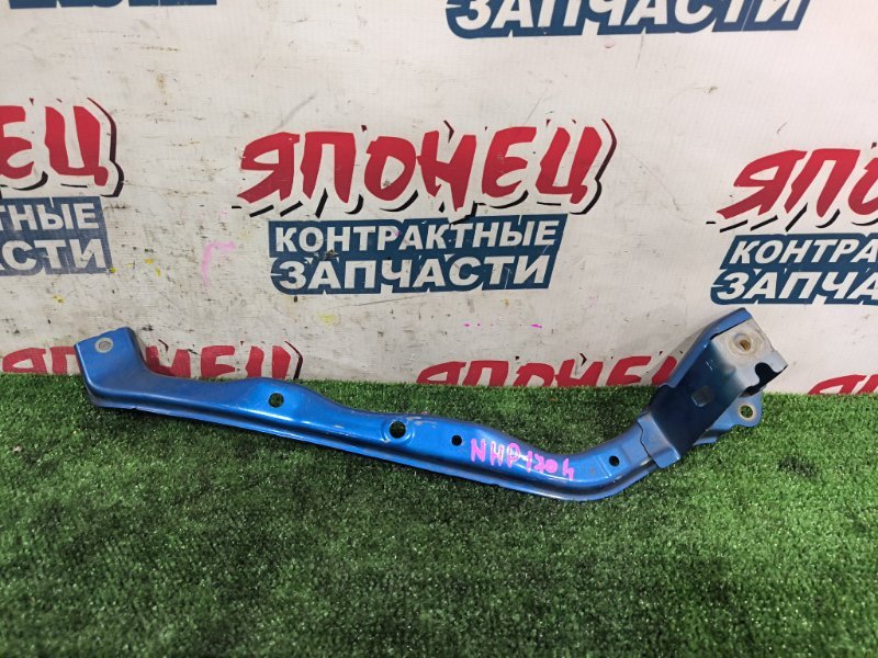 Планка радиатора TOYOTA SIENTA NHP170 1NZ-FXE левая (б/у)