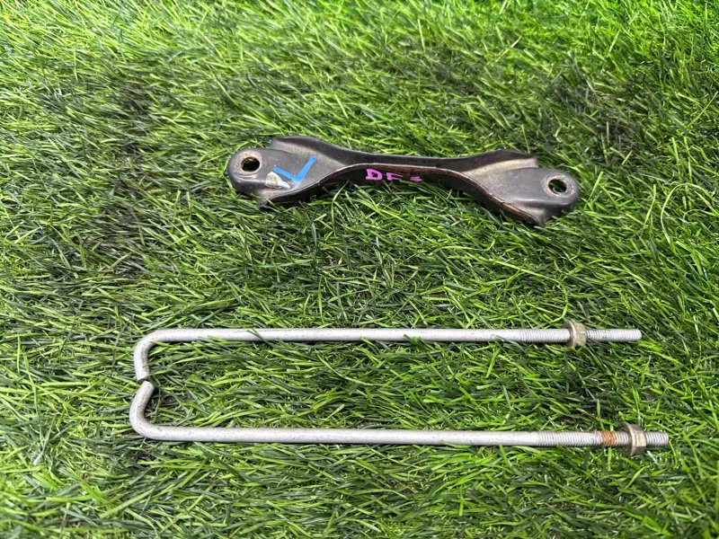 Крепление аккумулятора HONDA STEPWGN RF3 K20A (б/у)