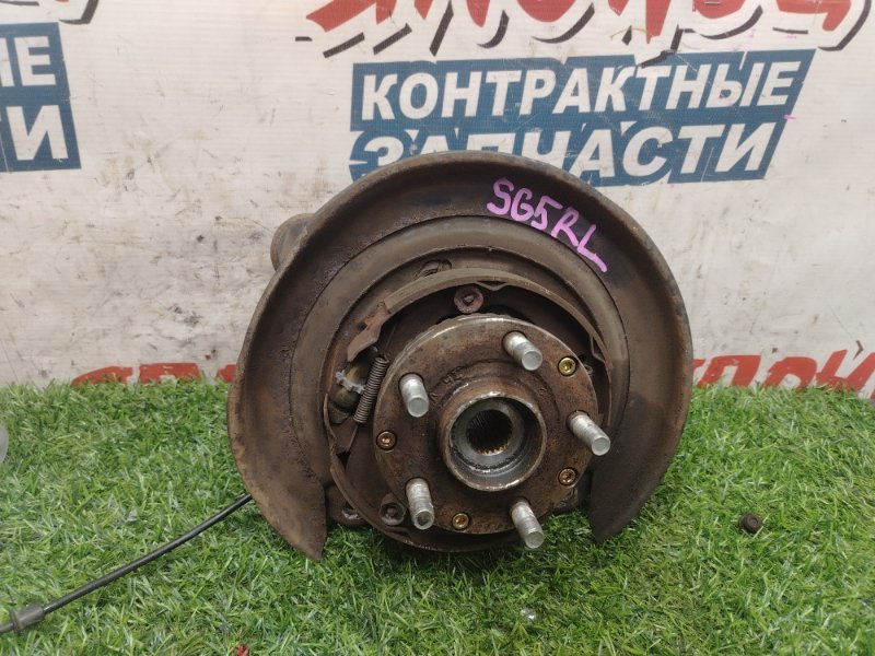 Ступица SUBARU FORESTER SG5 EJ203 задняя левая (б/у)