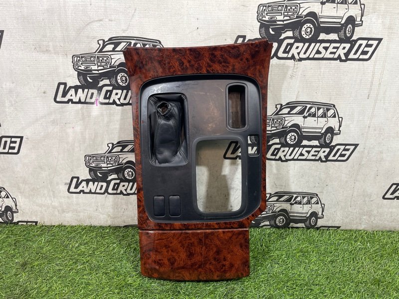 Консоль кпп TOYOTA LAND CRUISER UZJ100 2UZ-FE (б/у)