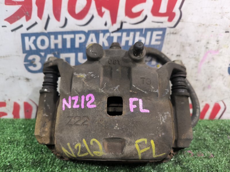 Суппорт NISSAN CUBE NZ12 HR15DE передний левый (б/у)