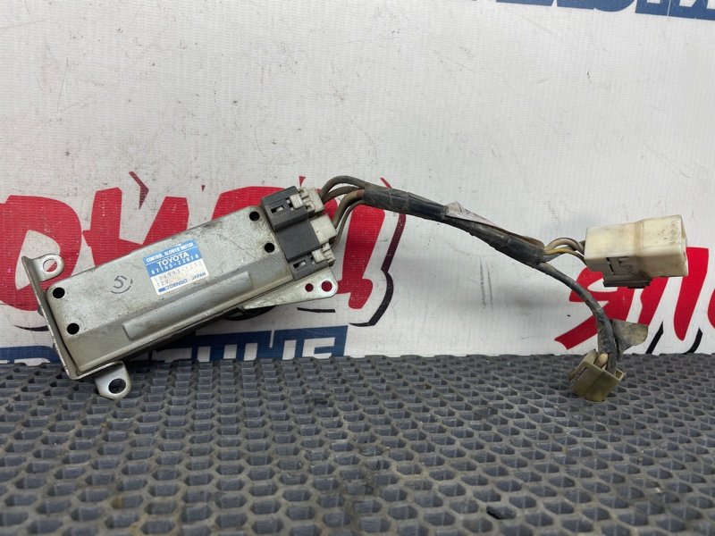Реостат печки TOYOTA CRESTA JZX90 1JZ-GE 1995 (б/у)