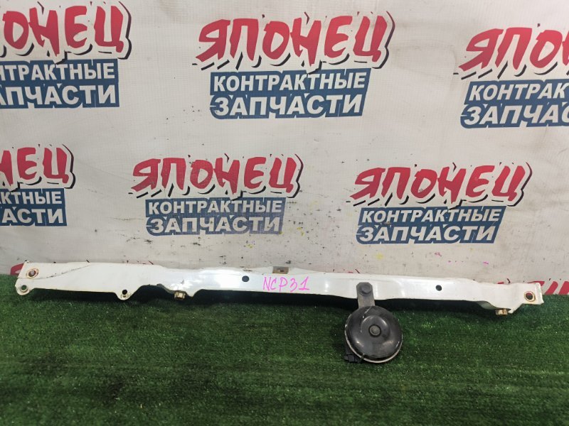 Планка радиатора TOYOTA BB NCP31 1NZ-FE (б/у)