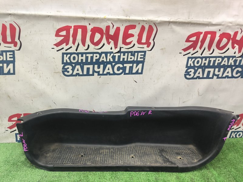 Накладка на порог MITSUBISHI DELICA PD6W 6G72 передняя правая (б/у)