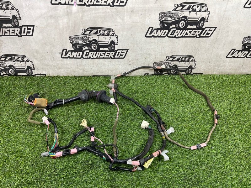 Проводка двери TOYOTA LAND CRUISER UZJ100 2UZ-FE передняя левая (б/у)