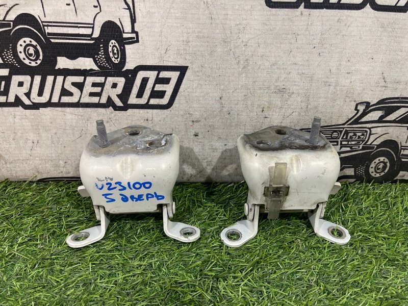 Петля двери багажника TOYOTA LAND CRUISER UZJ100 2UZ-FE (б/у)