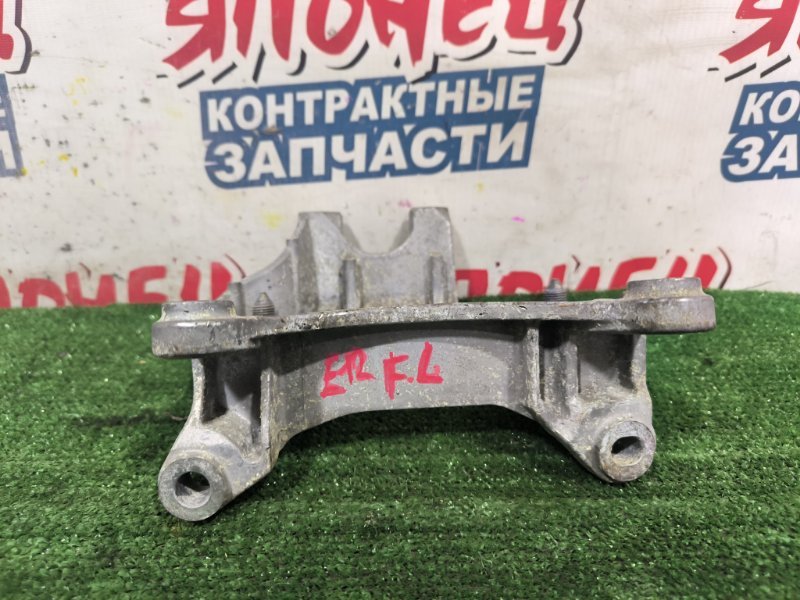 Кронштейн опоры двигателя NISSAN NOTE E12 HR12DE передний левый (б/у)
